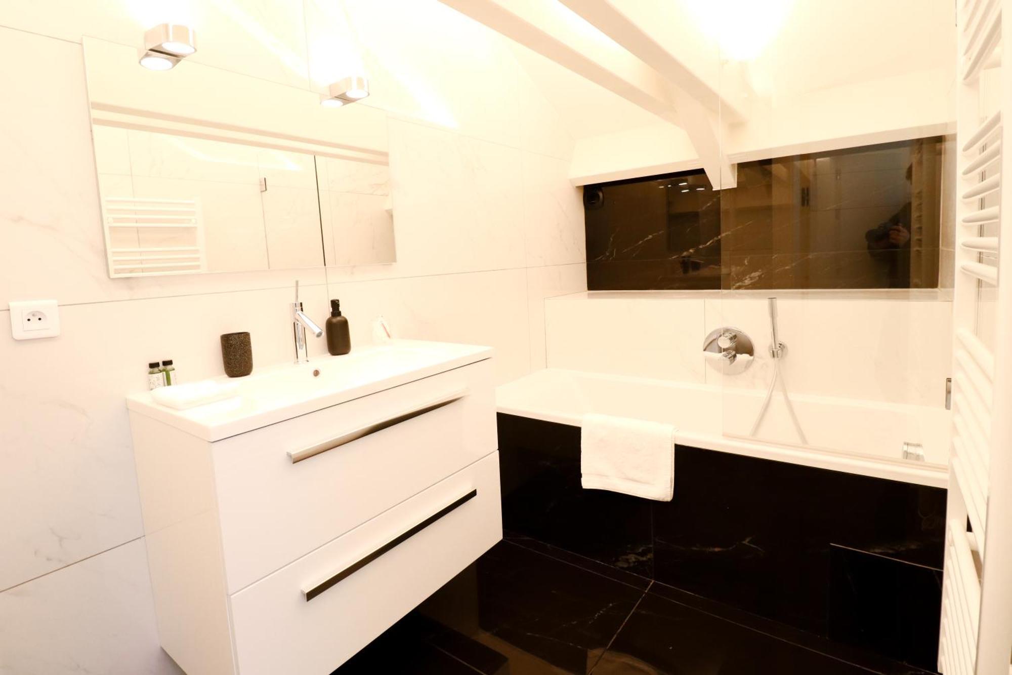 Residence Buttura Cannes Zimmer foto